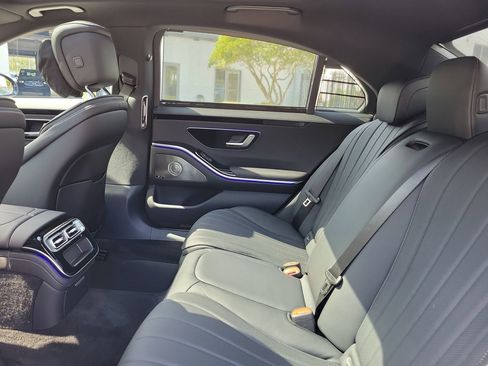 New 2026 Mercedes-Benz S 500 4MATIC image 12