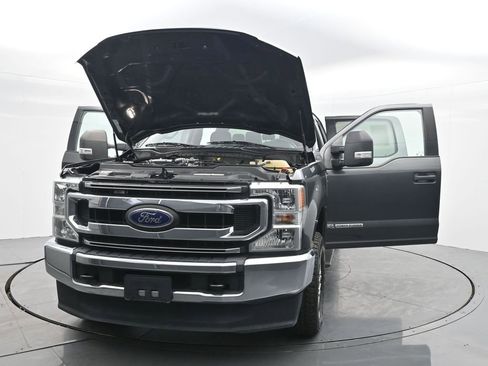 Used 2020 Ford F250 XLT image 43