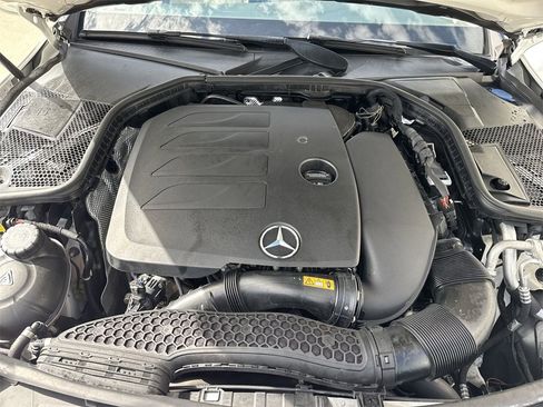 Used 2019 Mercedes-Benz C 300 Sedan image 60