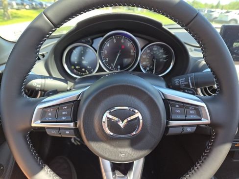 New 2026 MAZDA MX-5 Miata Grand Touring w/ Weather Package RWD image 19