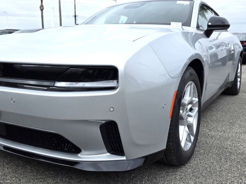 New 2025 Dodge Charger R/T w/ Sun & Sound Package image 8