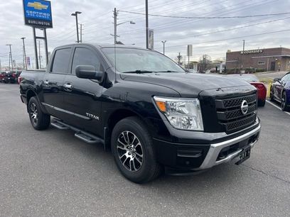 Used 2021 Nissan Titan SV w/ SV Convenience Package