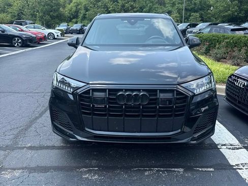Used 2024 Audi Q7 3.0T Prestige AWD/4WD image 2