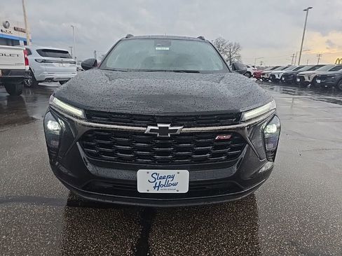 New 2026 Chevrolet Trax RS w/ Driver Confidence Package image 2