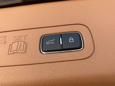 Used 2023 Lincoln Aviator Black Label w/ Jet Package image 20