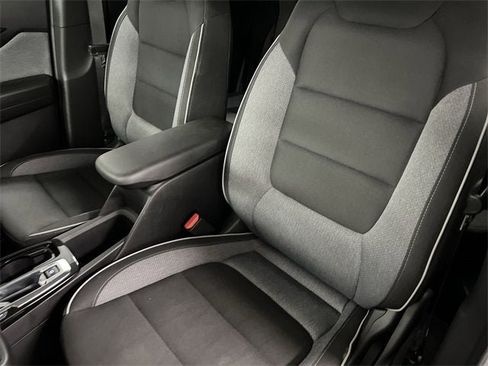 Certified 2024 Chevrolet TrailBlazer LT w/ LT Cold Weather Package image 18