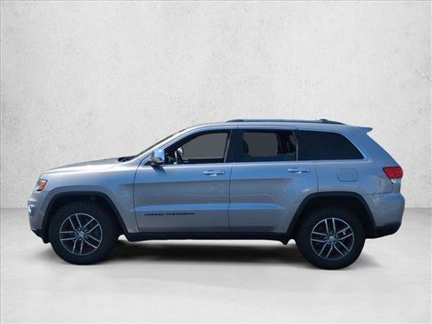 Used 2018 Jeep Grand Cherokee Limited image 9