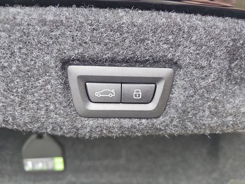 New 2026 BMW 530i w/ Premium Package image 14