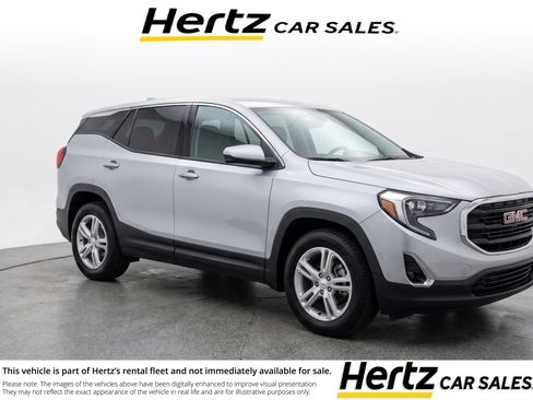 Used 2024 GMC Terrain SLE FWD image 1