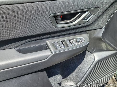Certified 2026 Subaru Outback Limited AWD/4WD image 14