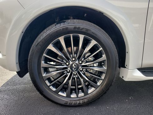 Used 2023 INFINITI QX80 Sensory w/ Cargo Package RWD image 7