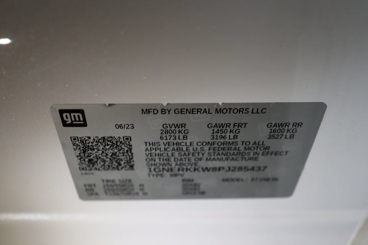 Used 2023 Chevrolet Traverse Premier FWD image 72