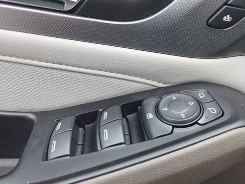 Used 2019 Chevrolet Traverse Premier image 26