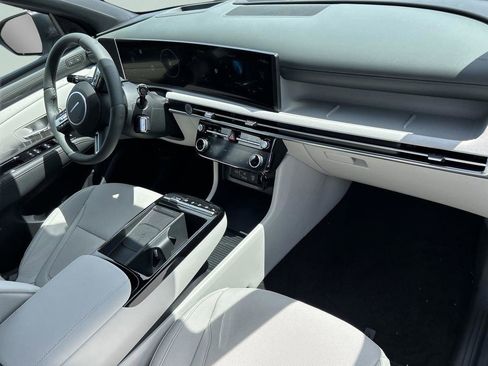 New 2026 Hyundai Tucson Limited image 21