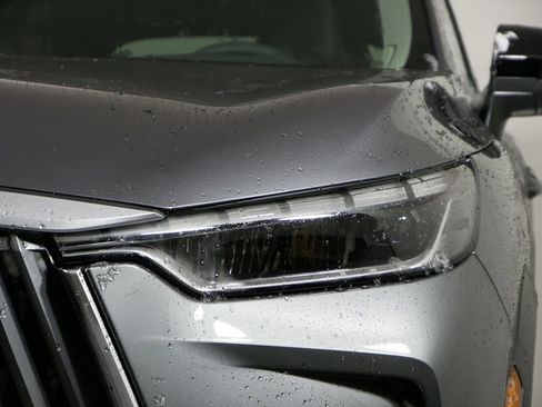 New 2026 INFINITI QX60 Luxe w/ Cargo Package image 8