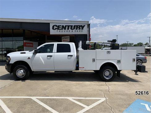 Used 2024 RAM 3500 Tradesman AWD/4WD image 5