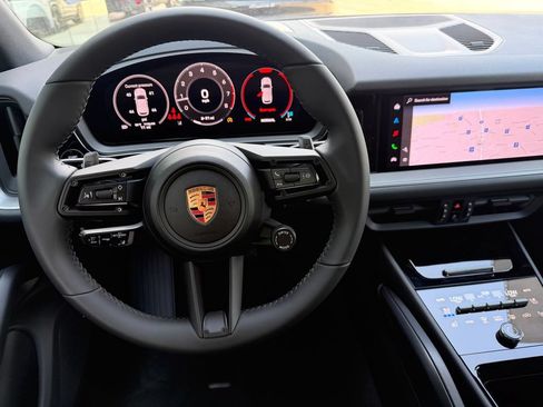New 2026 Porsche Cayenne AWD/4WD image 28