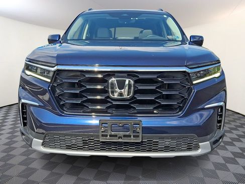 Used 2024 Honda Pilot Touring image 5