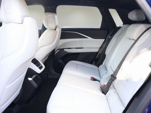 New 2026 Cadillac Lyriq Sport image 14