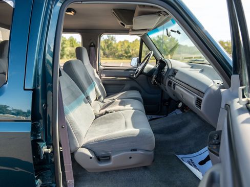 Used 1997 Ford F350 XLT image 40