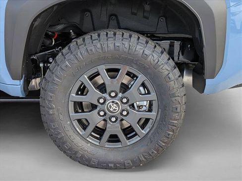 New 2026 Toyota 4Runner SR5 AWD/4WD image 10