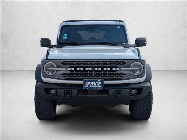 Used 2022 Ford Bronco Badlands w/ Sasquatch Package AWD/4WD image 2