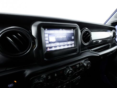 Used 2022 Jeep Wrangler Unlimited Sport AWD/4WD image 25