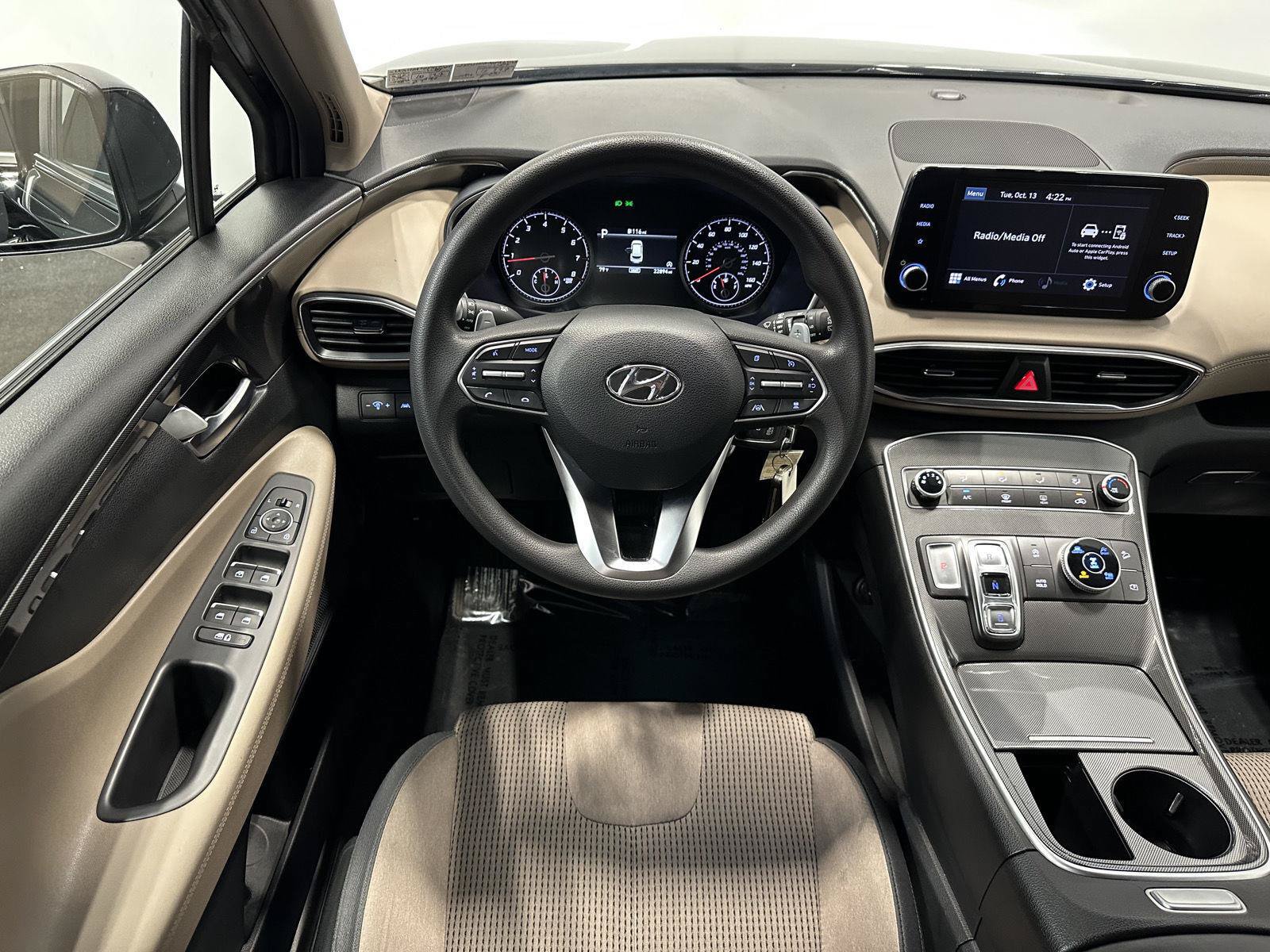Certified 2023 Hyundai Santa Fe SE AWD/4WD image 16