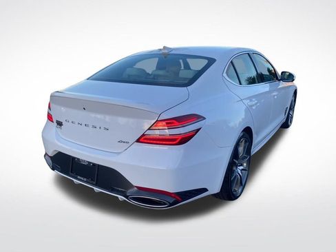 Used 2025 Genesis G70 2.5T image 7