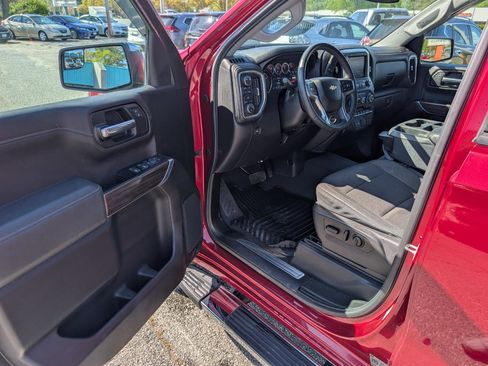 Used 2019 Chevrolet Silverado 1500 LT w/ All-Star Edition image 16