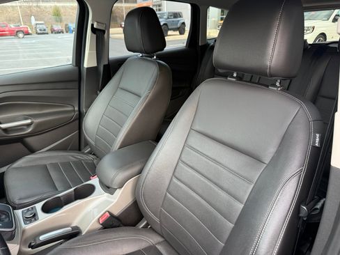 Used 2013 Ford Escape SEL image 8