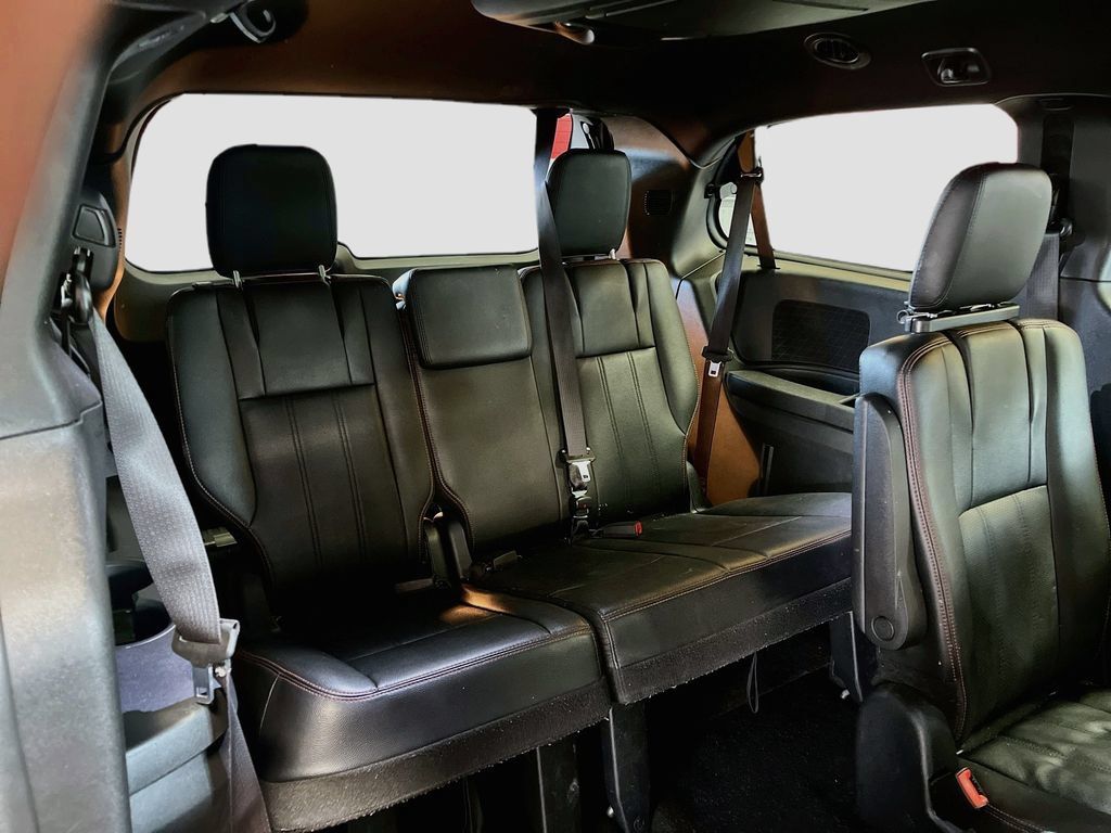 Used 2019 Dodge Grand Caravan GT FWD image 27