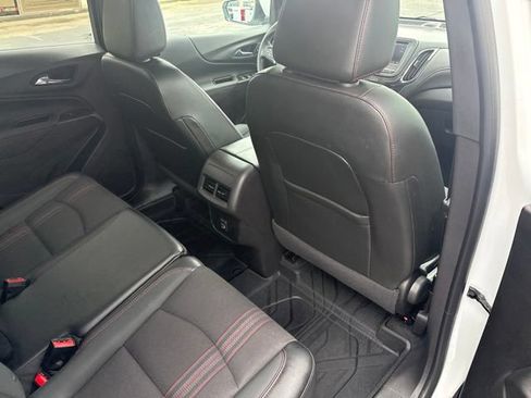 Used 2024 Chevrolet Equinox RS w/ LPO, Floor Liner Package AWD/4WD image 17