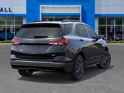 Used 2024 Chevrolet Equinox RS AWD/4WD image 5