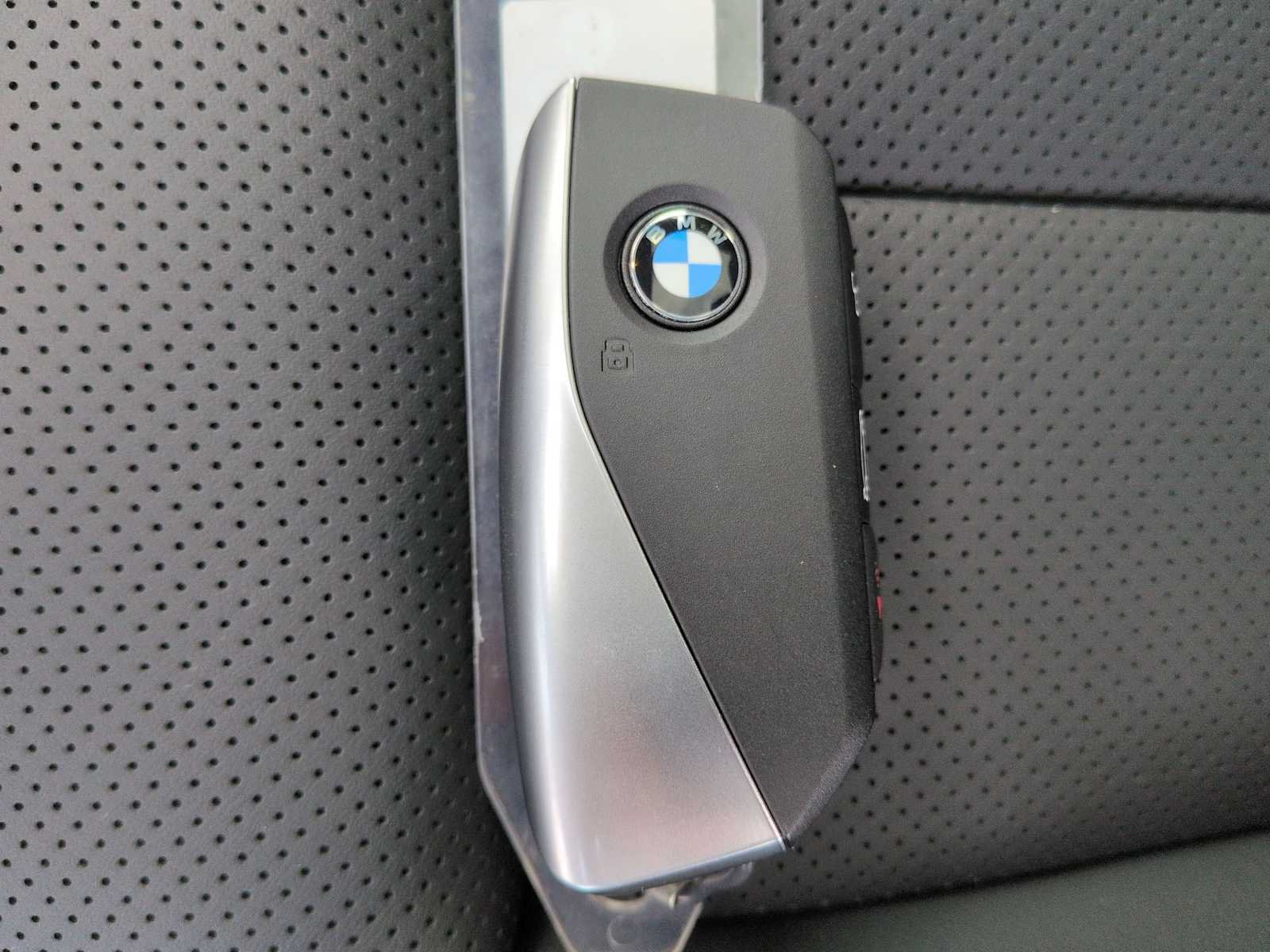 Used 2026 BMW X3 xDrive30i w/ Premium Package AWD/4WD image 37