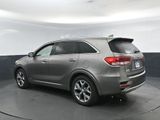 Used 2017 Kia Sorento SX image 3