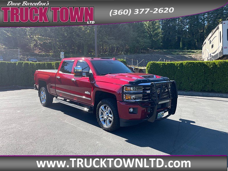 Used 2018 Chevrolet Silverado 2500 High Country w/ Duramax Plus Package AWD/4WD image 7