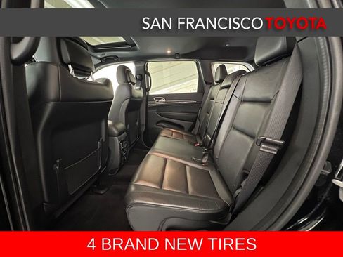 Used 2022 Jeep Grand Cherokee Limited w/ Trailer Tow Group IV image 15