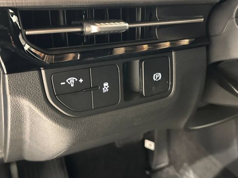 New 2026 Kia Sportage X-Line AWD/4WD image 17