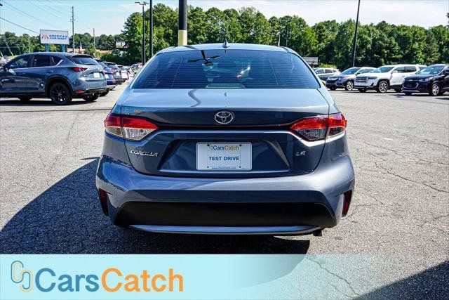 Used 2021 Toyota Corolla LE FWD image 12