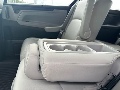 Used 2020 Honda Odyssey EX-L image 16