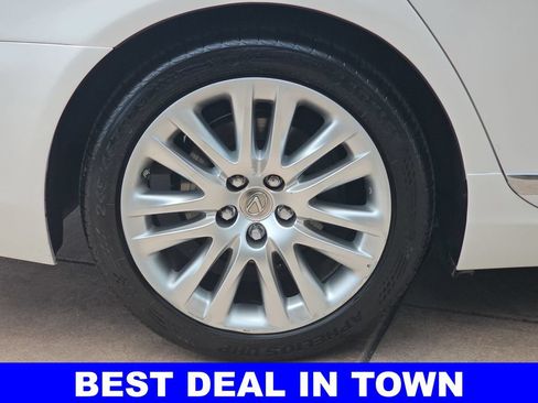 Used 2016 Lexus LS 460 w/ Comfort Package RWD image 38