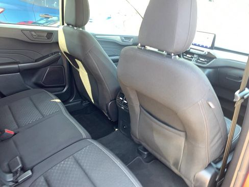 Used 2024 Ford Escape Active image 9