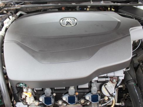 Used 2015 Acura TLX V6 w/ Technology Package FWD image 29