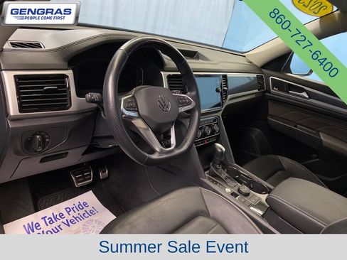 Used 2023 Volkswagen Atlas SEL Premium AWD/4WD image 12