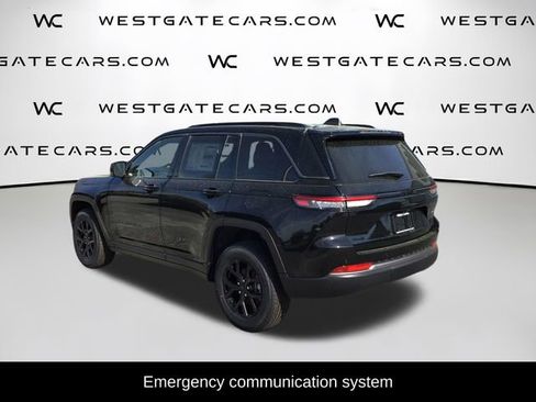 New 2026 Jeep Grand Cherokee Altitude image 7