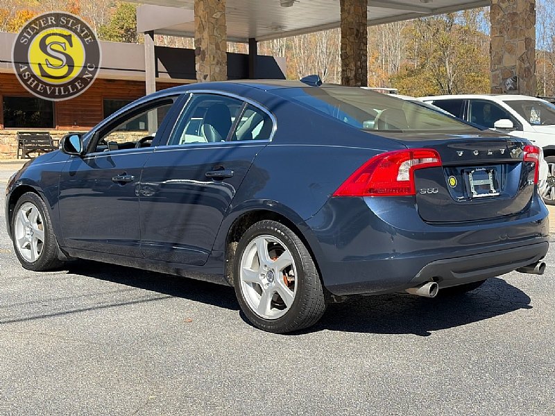 Used 2012 Volvo S60 T5 FWD image 4