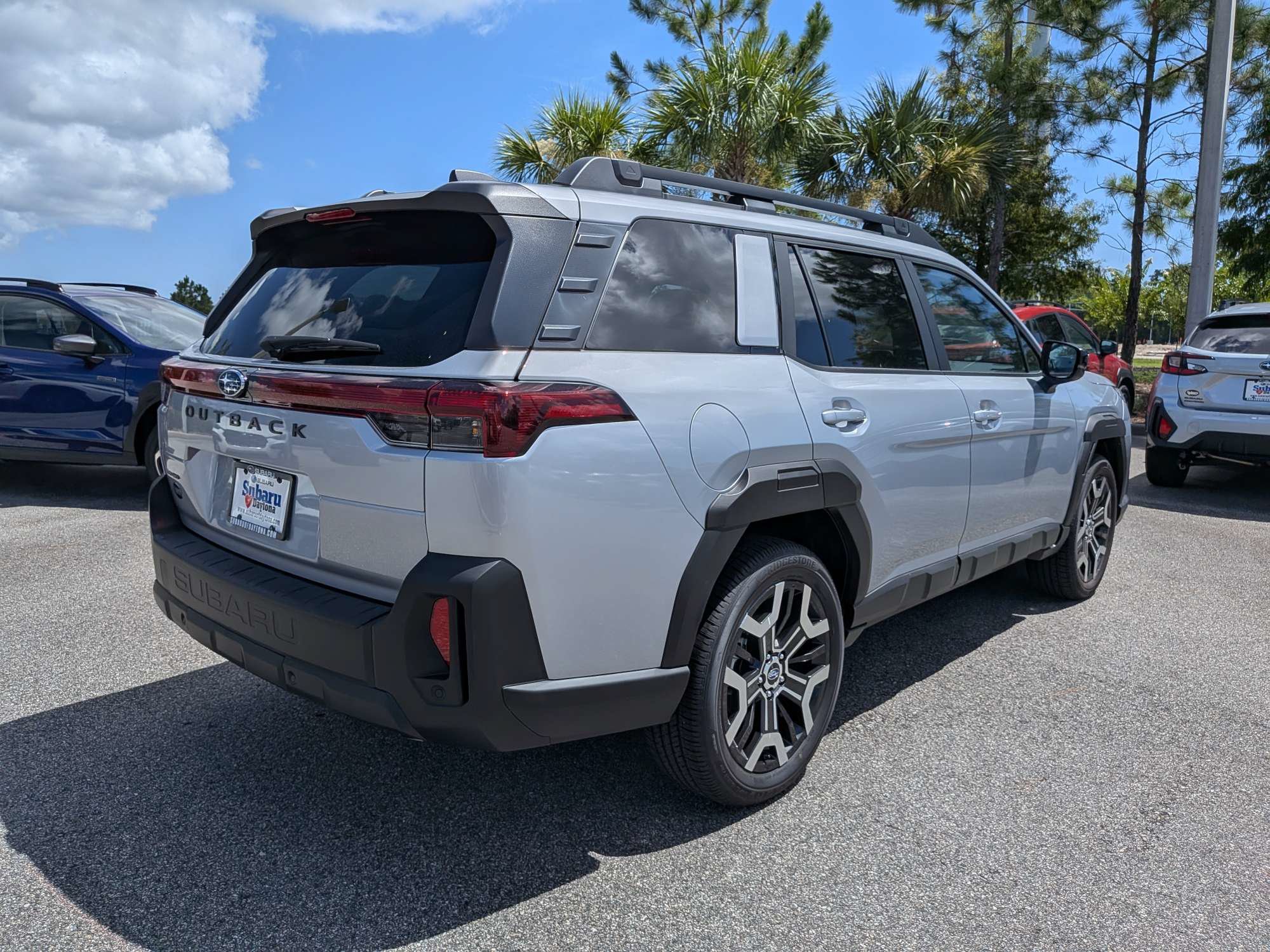 Used 2026 Subaru Outback Touring XT AWD/4WD image 4
