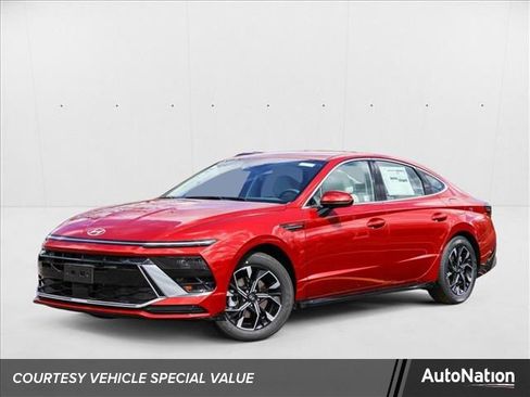 New 2025 Hyundai Sonata SEL image 1