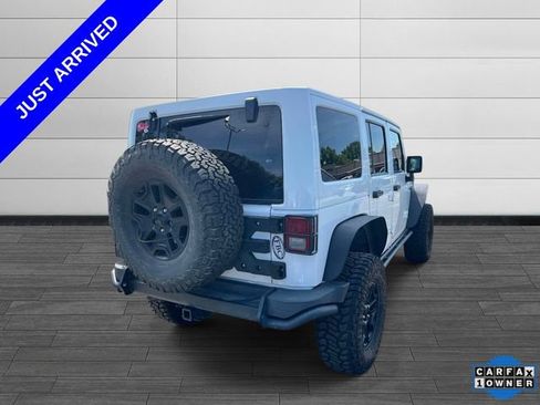 Used 2013 Jeep Wrangler Unlimited Sahara AWD/4WD image 2
